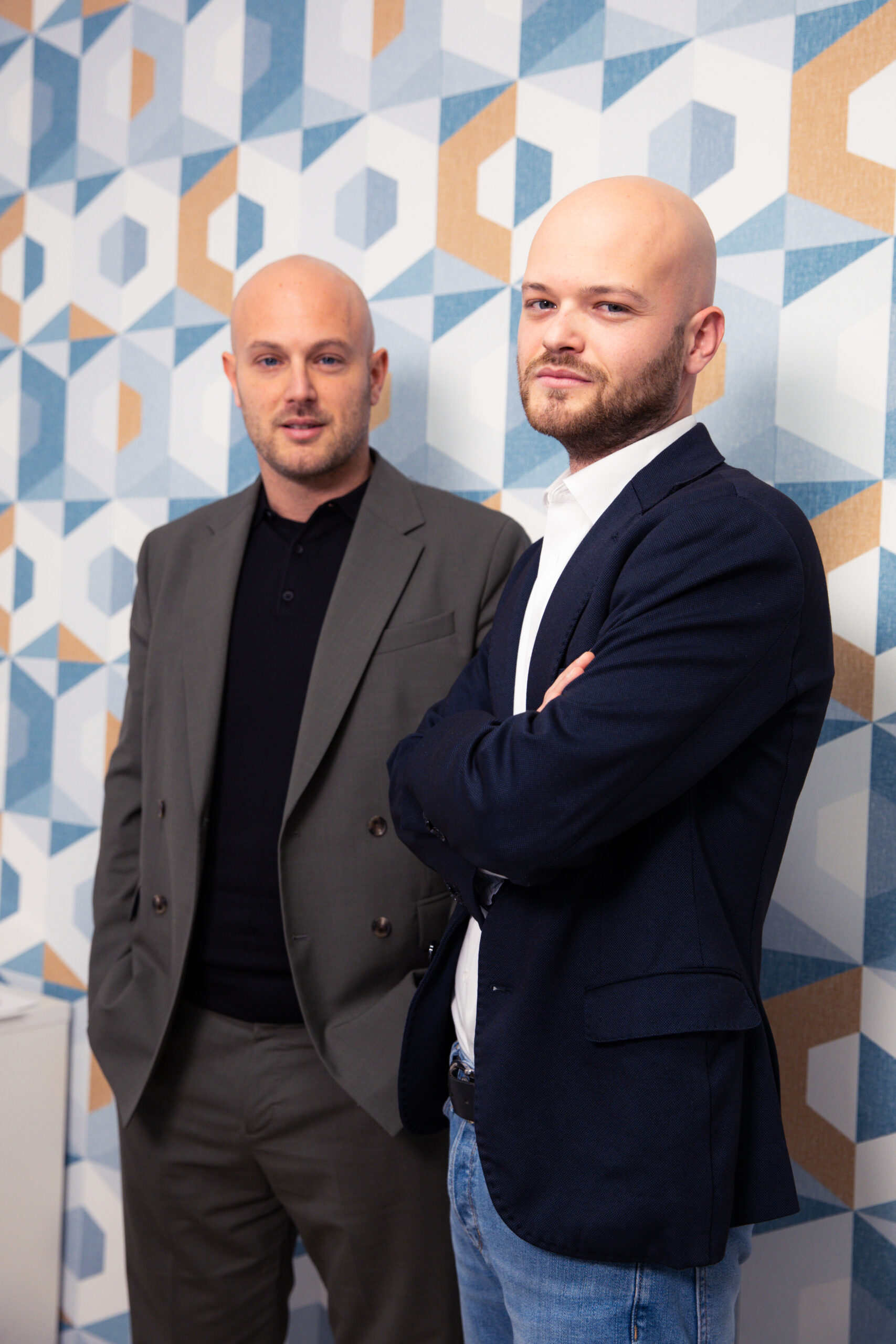 Team AM Immobiliare al lavoro in ufficio